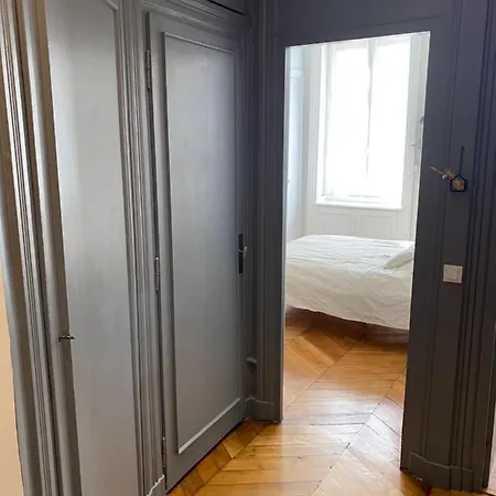Apartment Beautiful 3br In Center Lyon